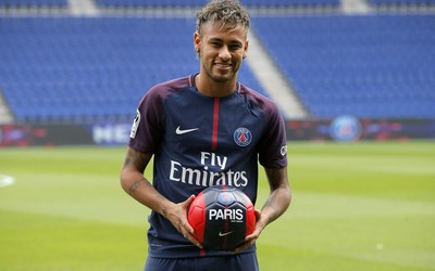 华体会精华-B席当选最佳